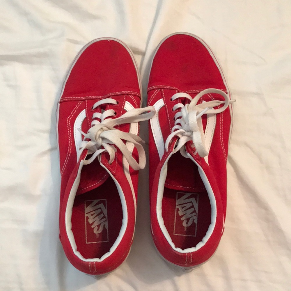 Red oldskool vans